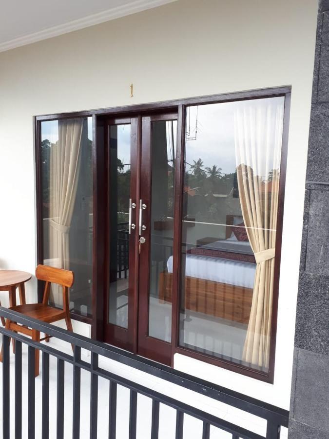 Sarwi Homestay Ubud Buitenkant foto