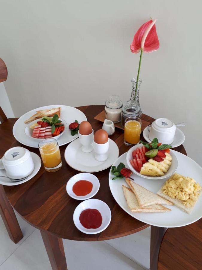 Sarwi Homestay Ubud Buitenkant foto
