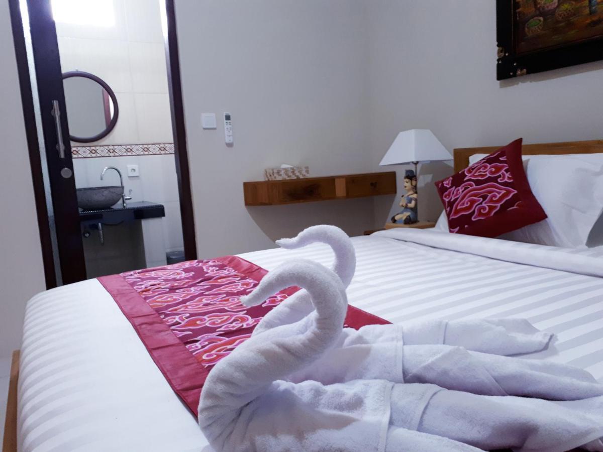 Sarwi Homestay Ubud Buitenkant foto